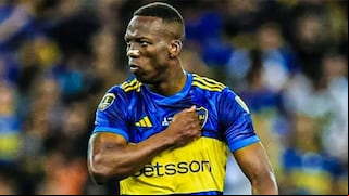 Lo tiene en cuenta: el elogio de Russo a Advíncula previo al debut de Boca en Mundial de Clubes