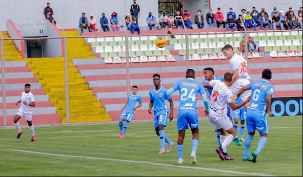 Ayacucho FC y Binacional volvieron a Primera División por órdenes judiciales. (Foto: Liga 1)